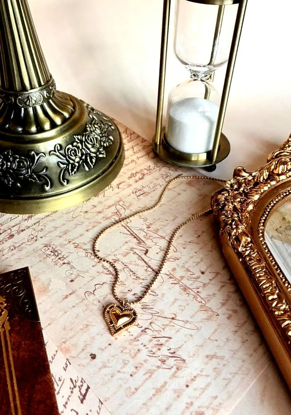 Crush attraction necklace