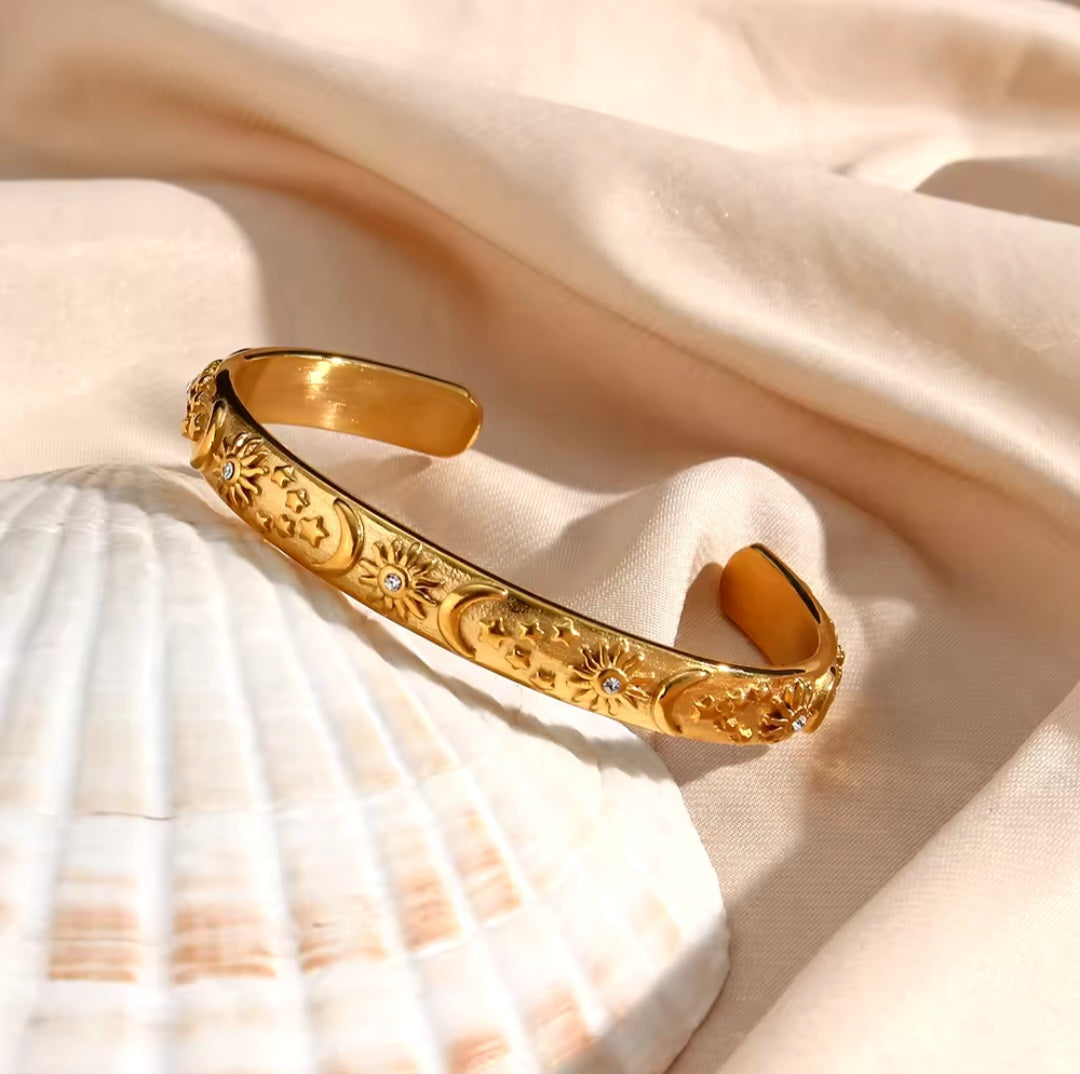 Trust the Universe bracelet